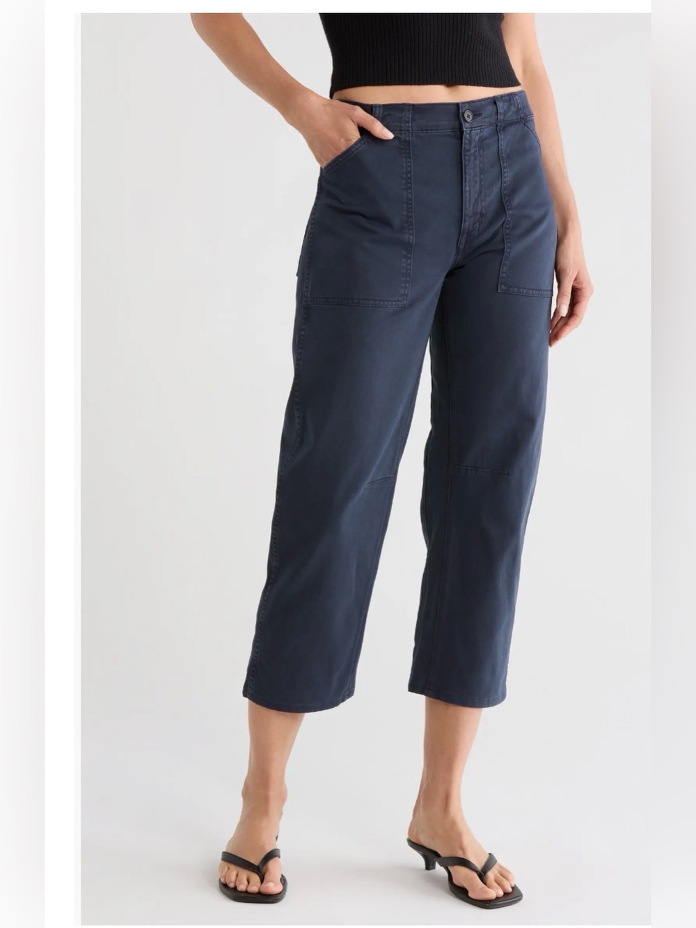 Madewell The Darted Barrel-Leg Pant in Navy 25” , size 31